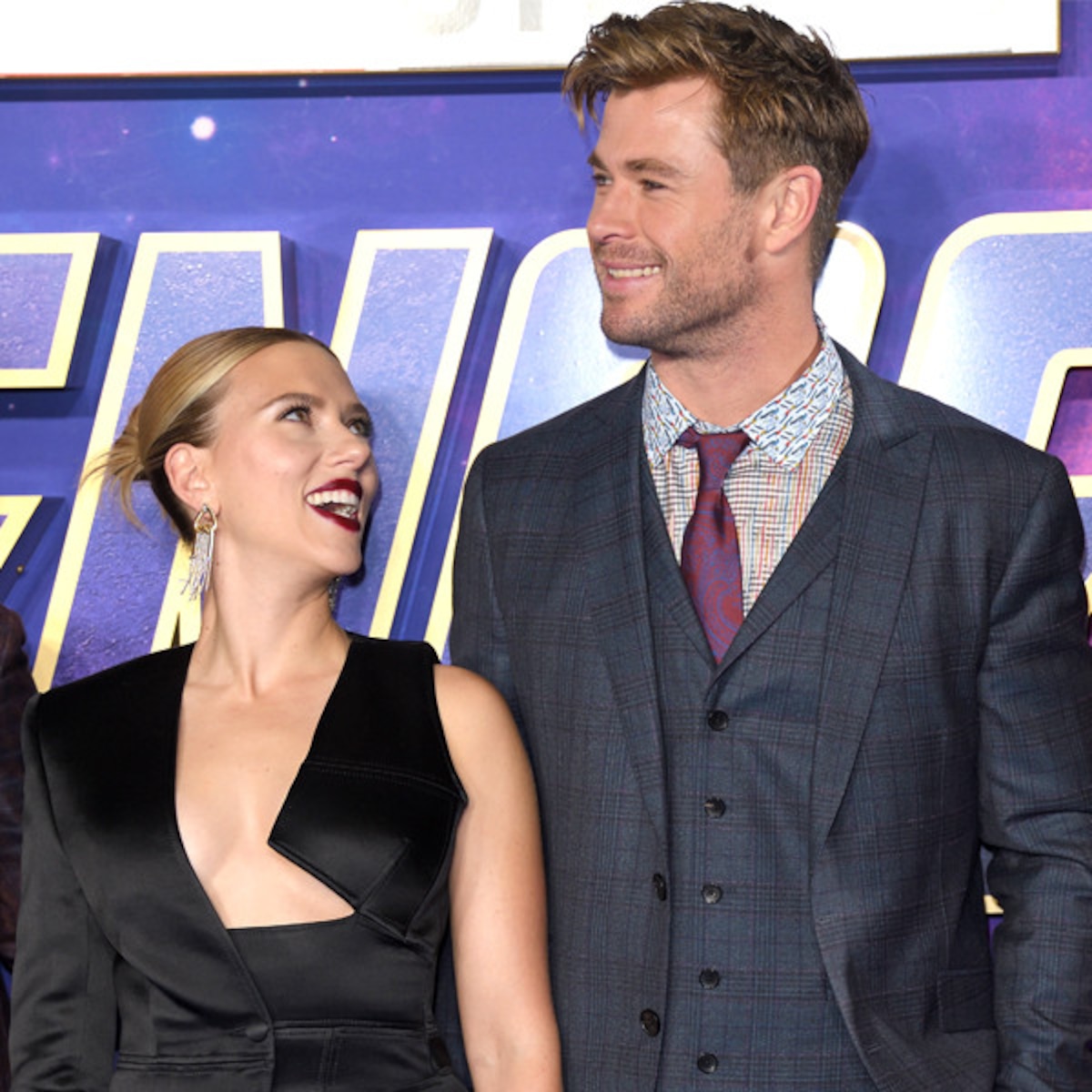 You Must Watch Chris Hemsworth & Scarlett Johansson Roast Each ...
